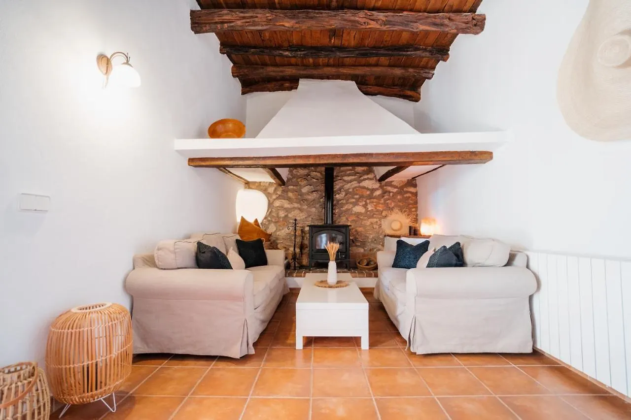 7 Bedroom Villa With Pool - 5Mins Walk To Cala Llonga Beach - Can Ramon